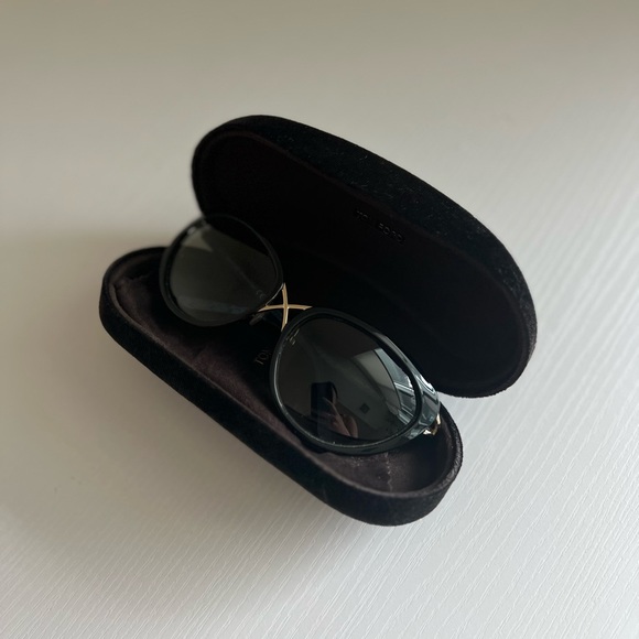 Tom Ford Daria TF 321 Sunglasses - Black - Picture 10 of 11
